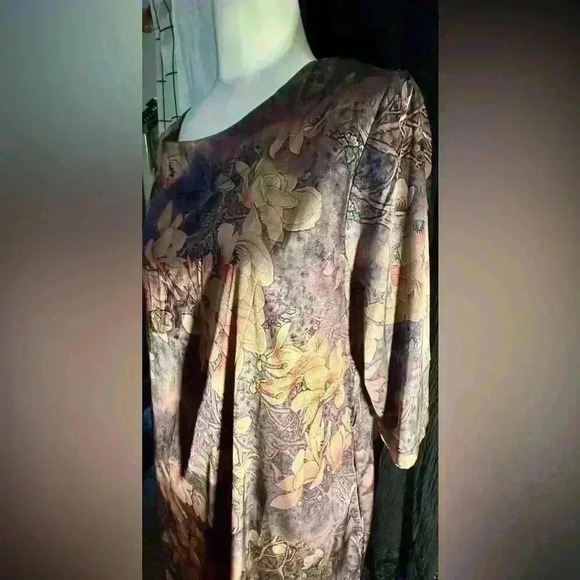 Midi dress in aubergine color - Picture 3 of 5